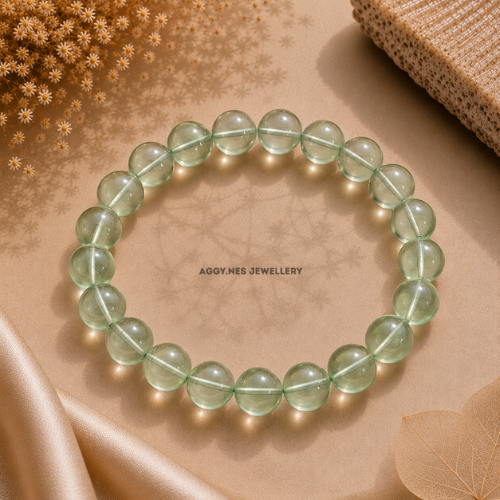 Green Quartz Benefits and Meaning: Abundance & Prosperity