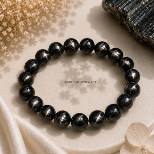 Hypersthene Benefits and  Meaning: Intuition & Clarity