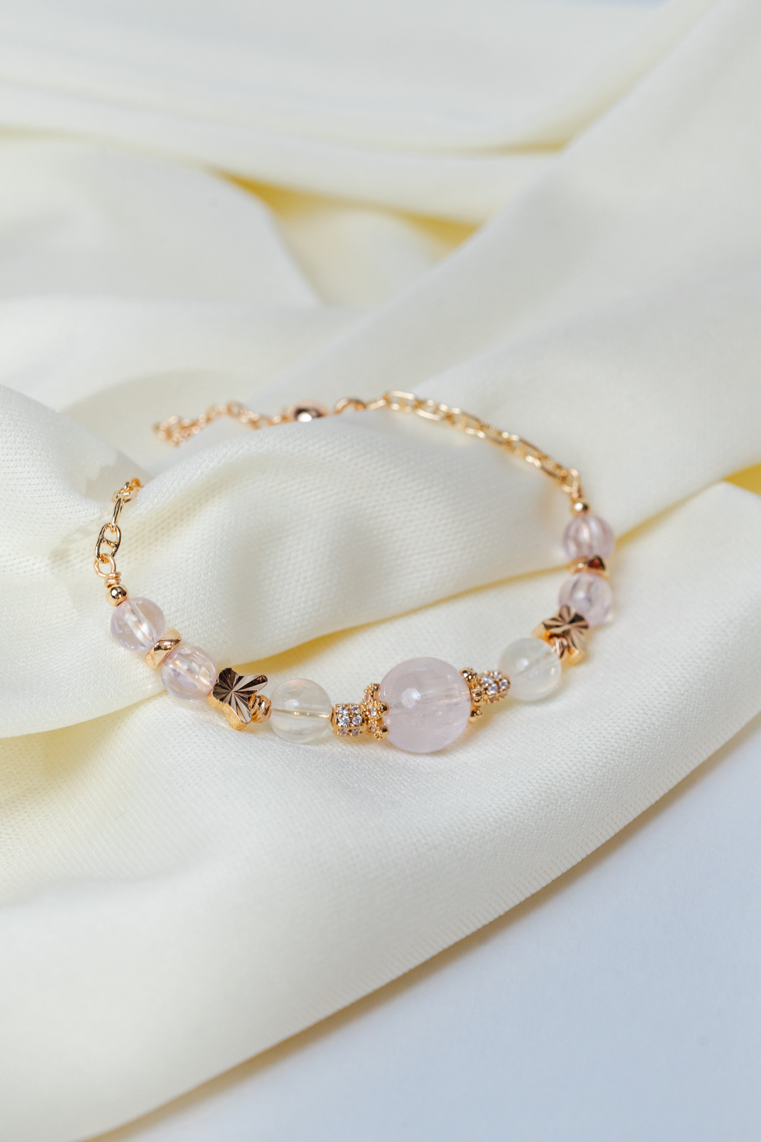 Lunea Bracelet - Madagascar Moonstone & Kunzite