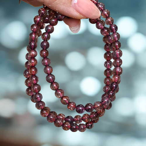 HQ Bloodshot Iolite 5mm