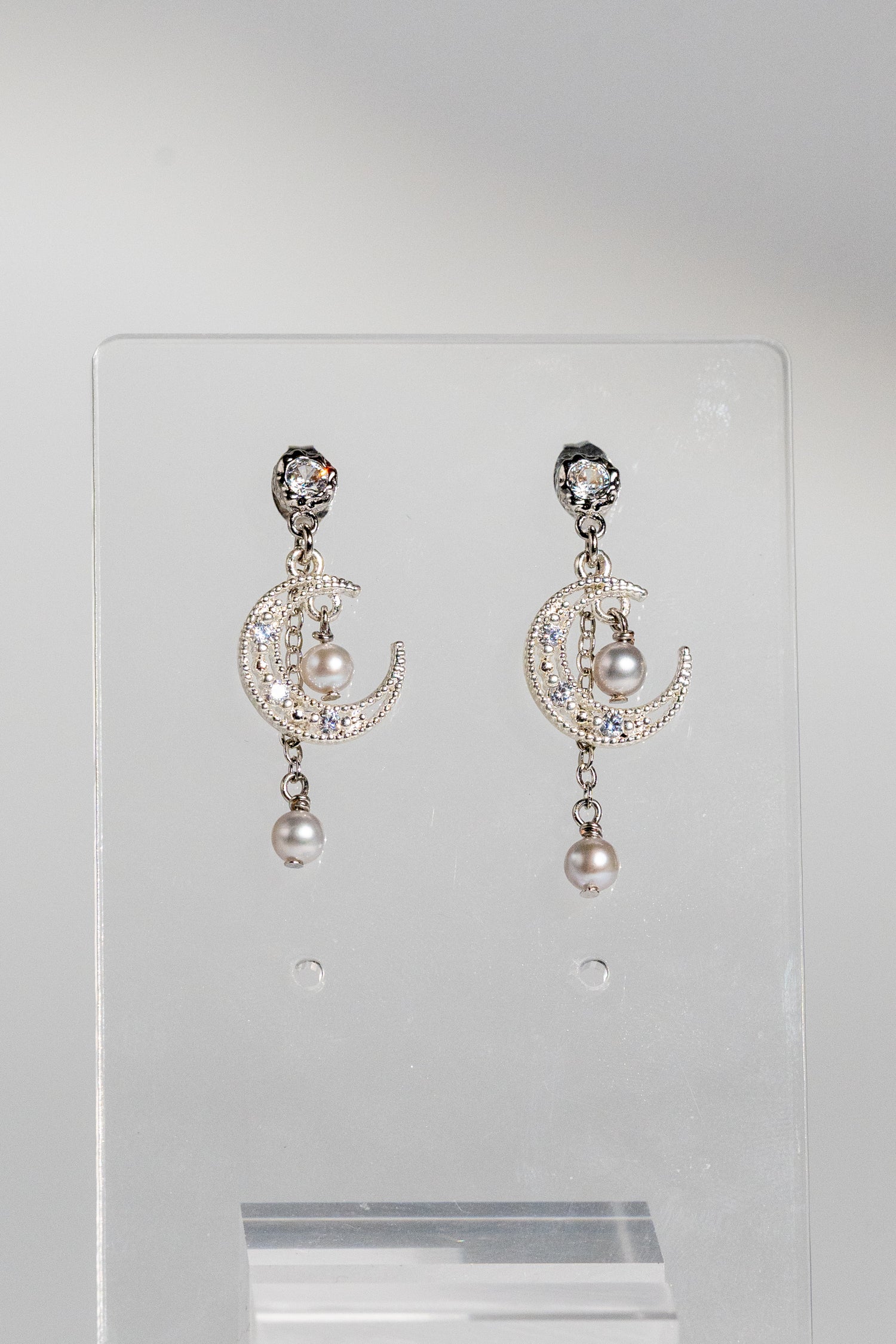 [Perlae Collection] Velune - Pearls Earrings