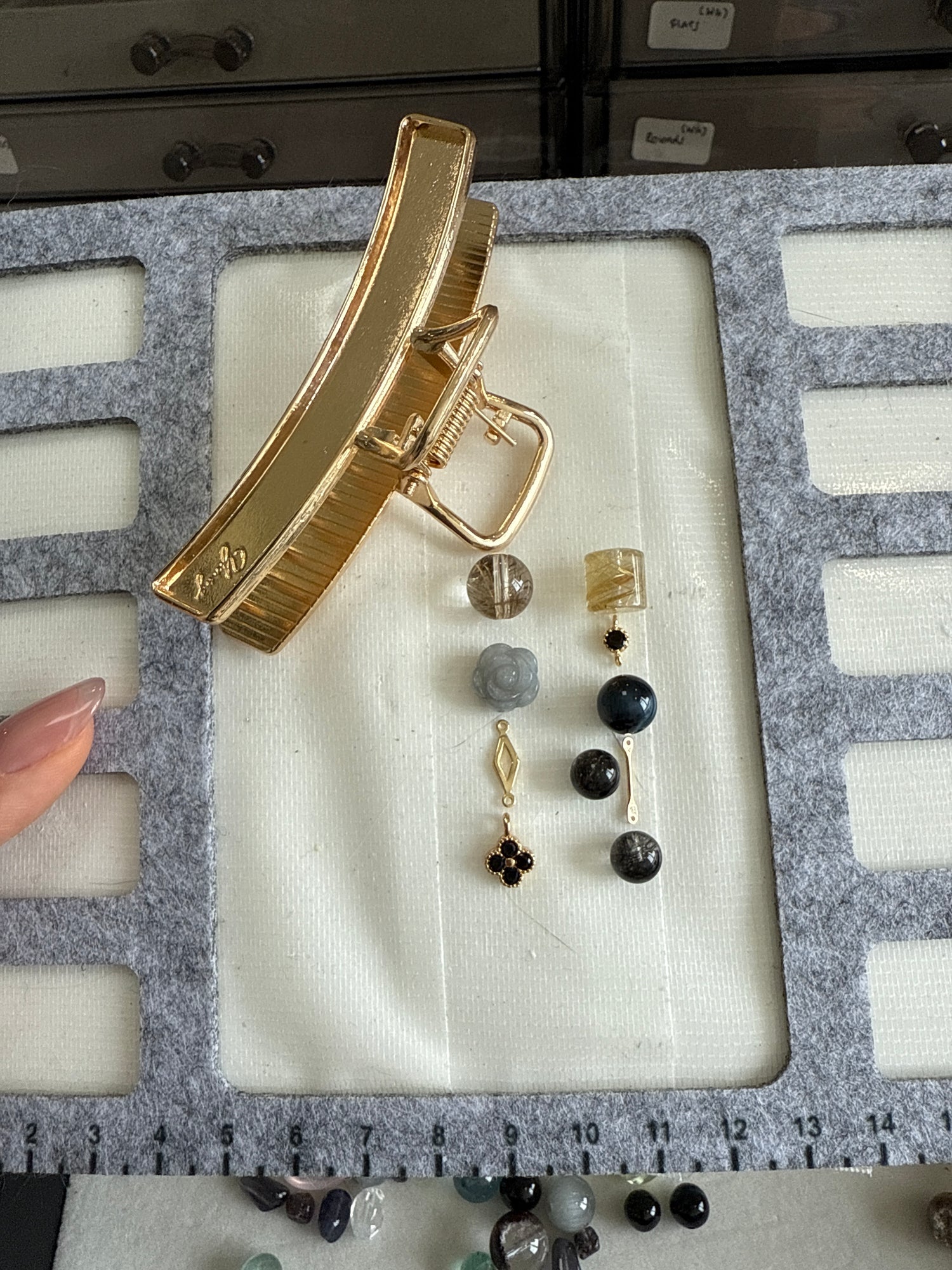 (6 Dec Customisation) helluchicken