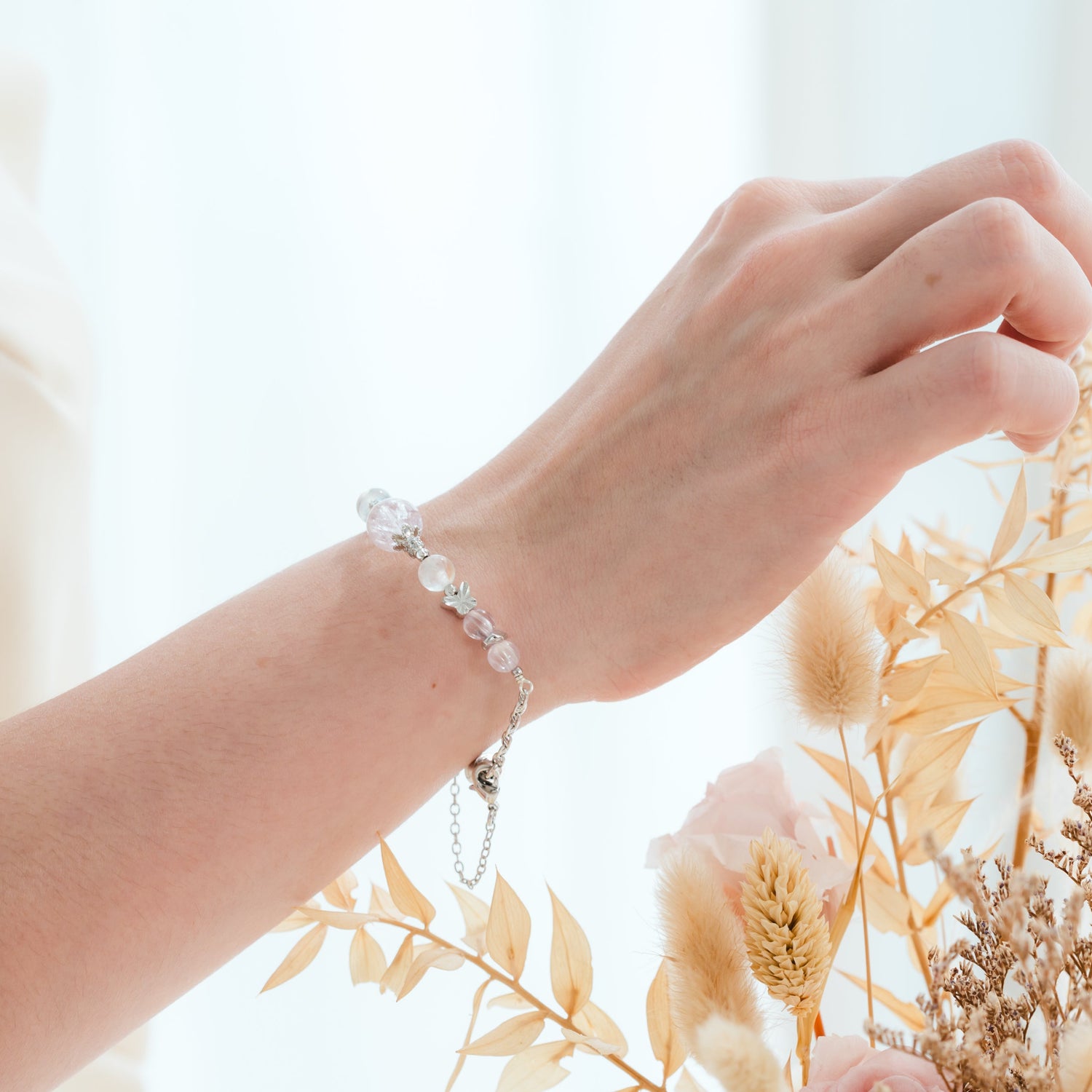 Lunea Bracelet - Madagascar Moonstone & Kunzite