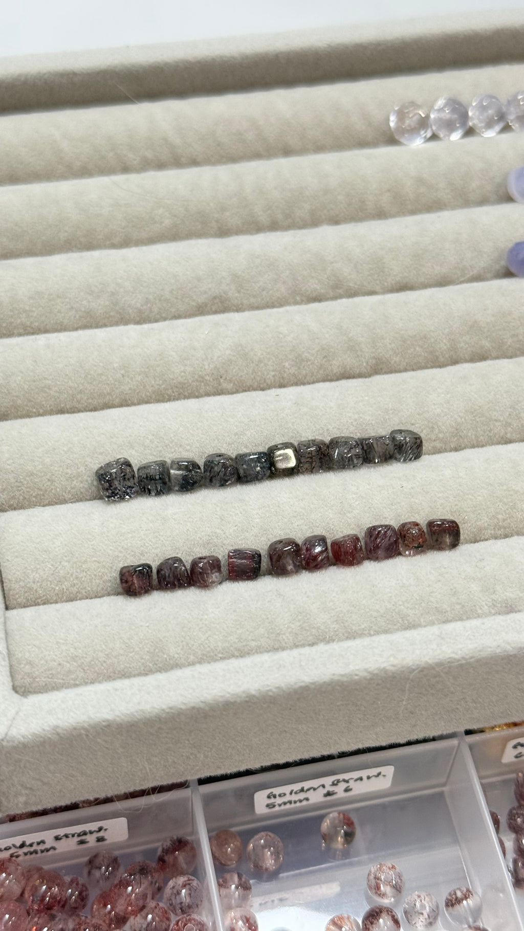 (27 Sep Beads Claim Live) Carmen