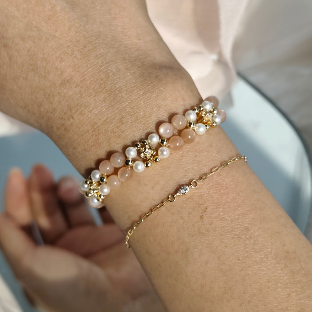 Peach Moonstone x Pearls - Hana Series Bracelet 3-in-1 Mechanism 14K Gold