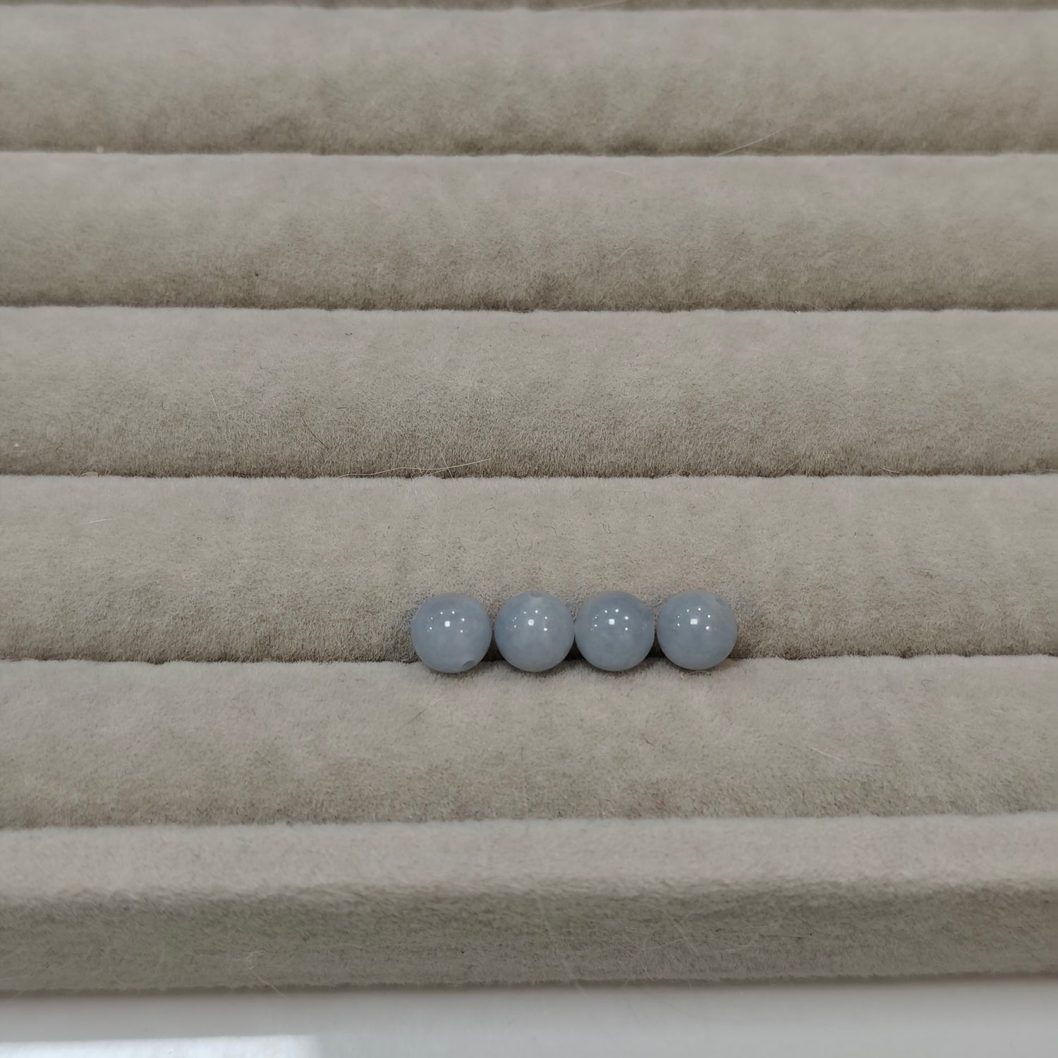 (1 Oct Beads Claim Live) ivy