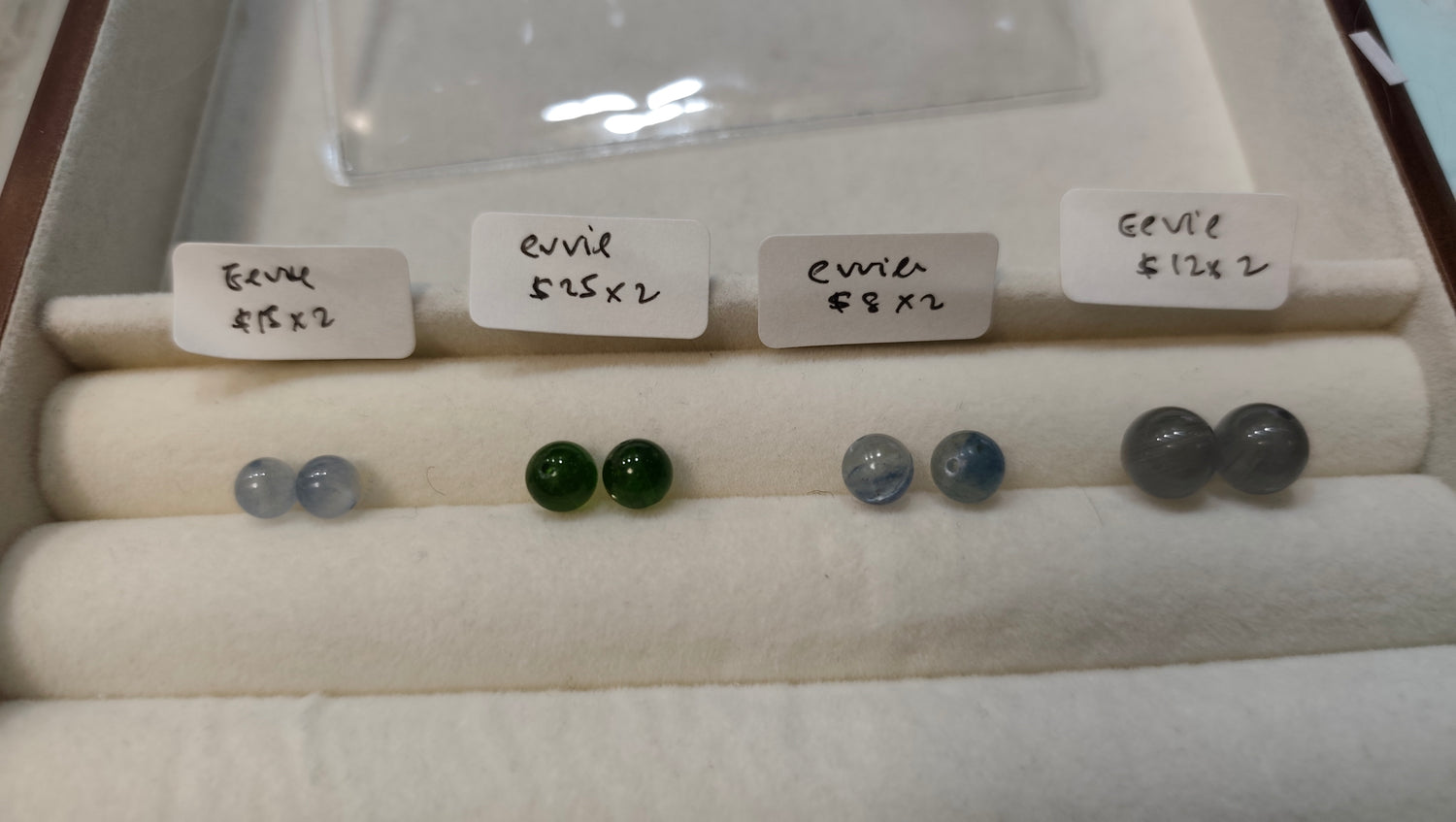 (19 jul beads claim) Eevie