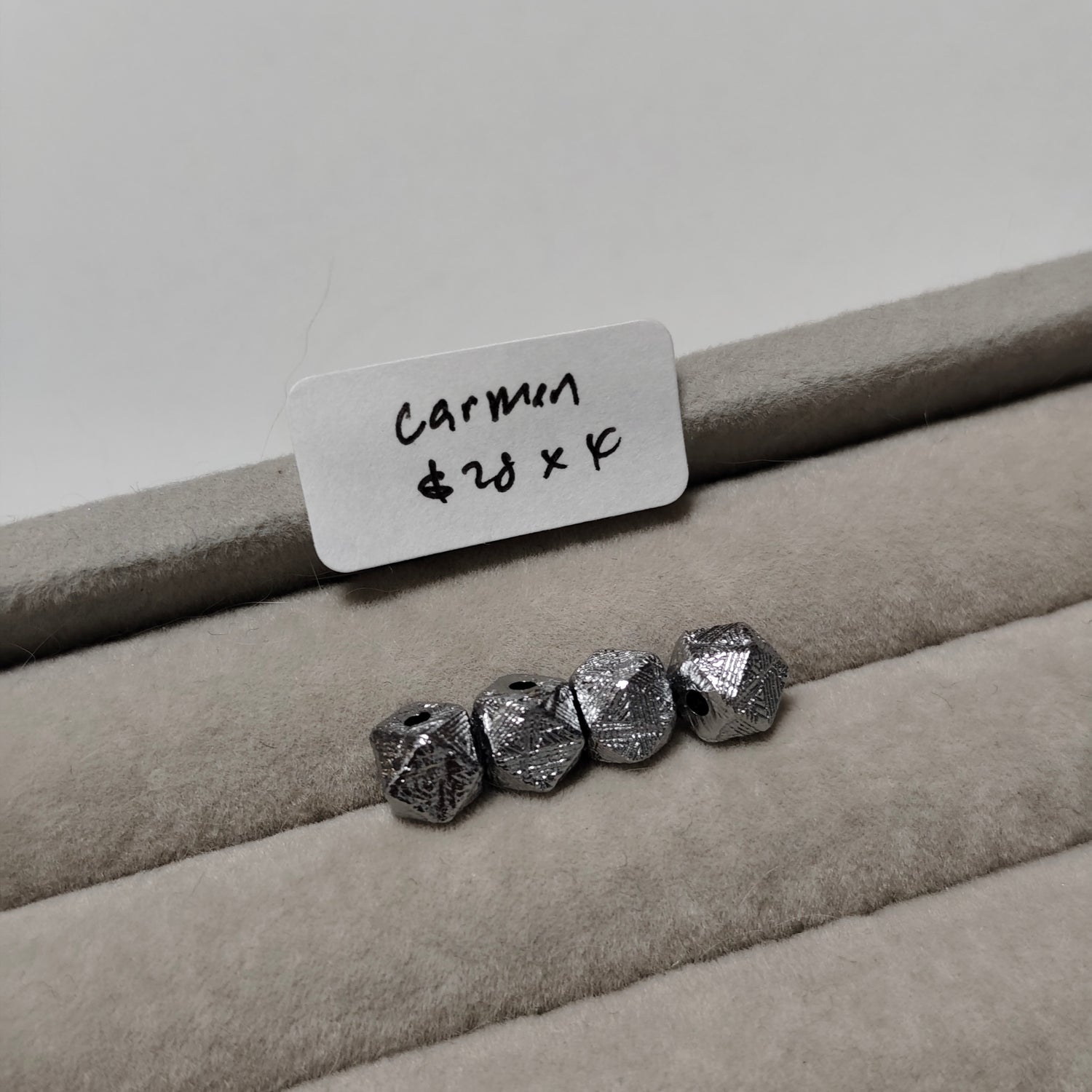 (21 Sep Beads Claim Live) Carmen