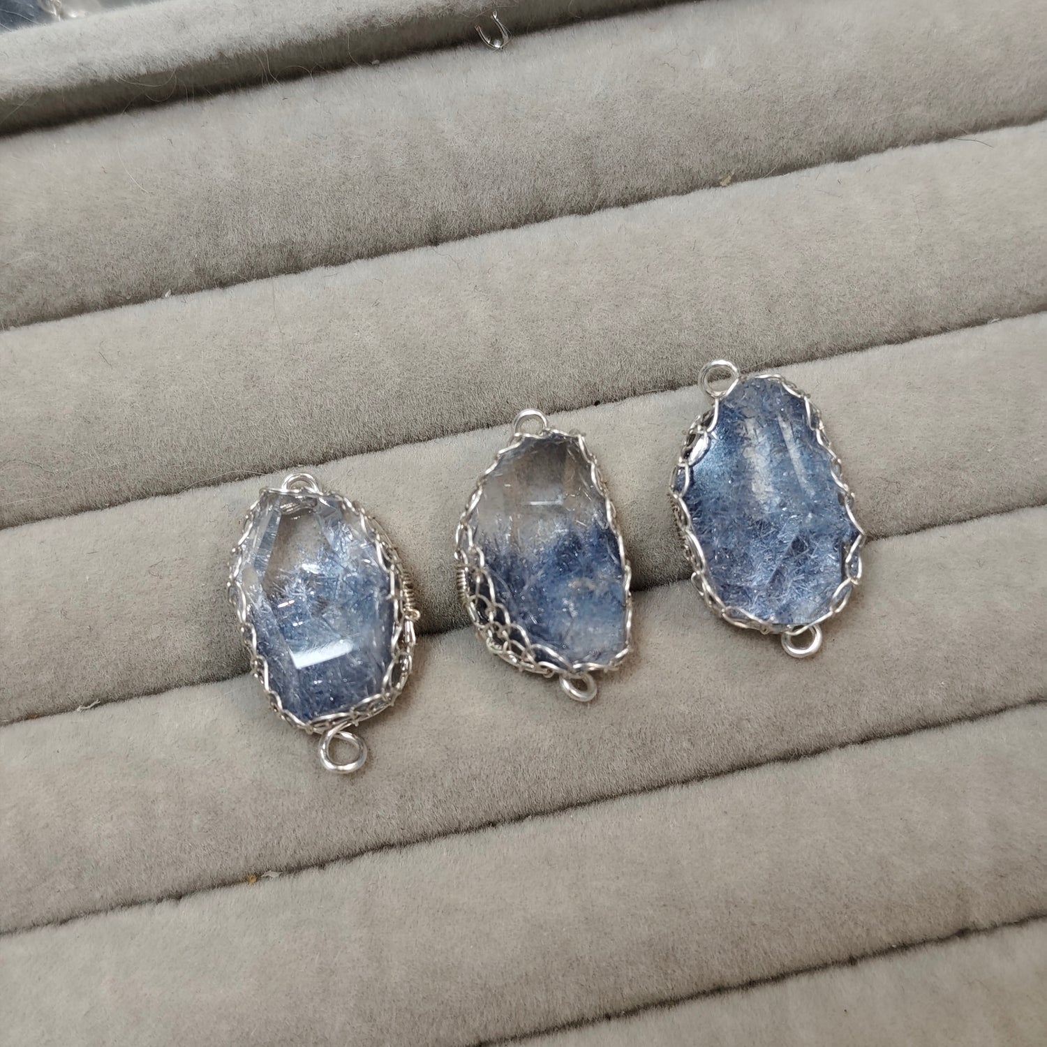 (11 Sep Beads Claim Live) Elisa